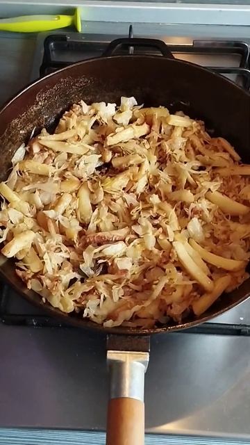 капуста с картошкой #еда , #кухнядома ,#shorts . смотреть онлайн