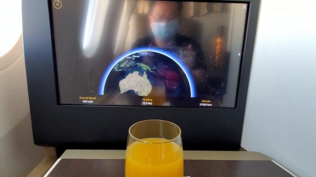 Etihad EY878 Abu Dhabi to Tokyo Narita 787-900 Business Class w Etihad Lounge flying during pandemi смотреть онлайн