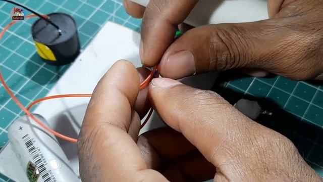 How to Make an IR Proximity Sensor | Touchless Door Bell | How to make a simple Door bell IR sensor смотреть онлайн