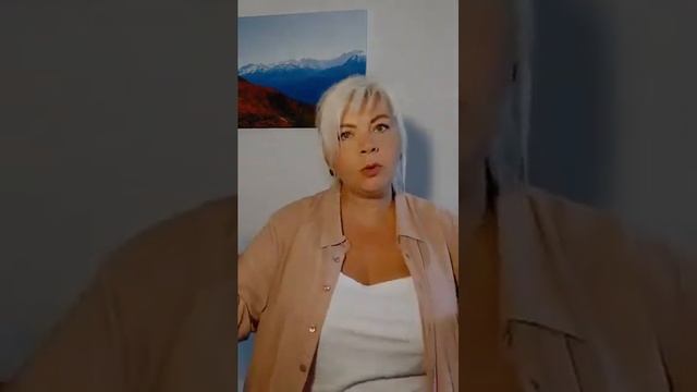 Почему финансовые проблемы возвращаются после проработки. Эфир Светланы Горбач 6 сентября 2022 года смотреть онлайн