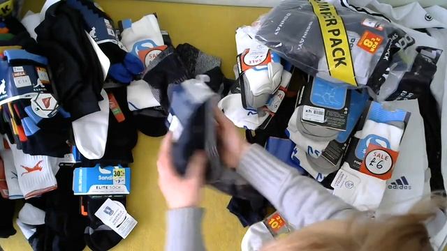 № 726 Носки Англия цена 1400 рублей за 1 кг, вес 12.7 кг смотреть онлайн