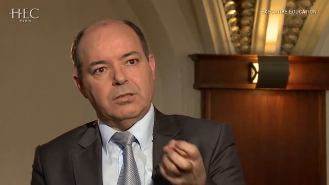 HEC Paris Executive Education : Interview Laoucine Kerbache смотреть онлайн