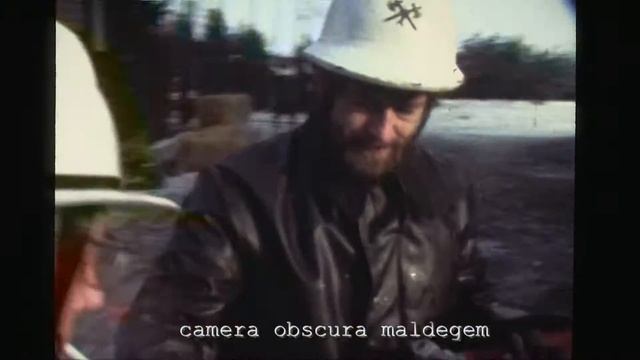 2871 Een borrel gaf de kik in de fik (film super8)./S8-BW-LF2 смотреть онлайн