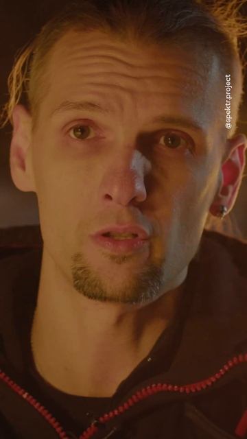 Сатанист навел порчу на коллегу #спектр #гадание #интервью #shorts смотреть онлайн