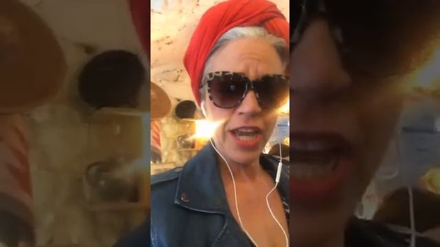 JOUR 11 - BUSINESS SEXY WOMAN