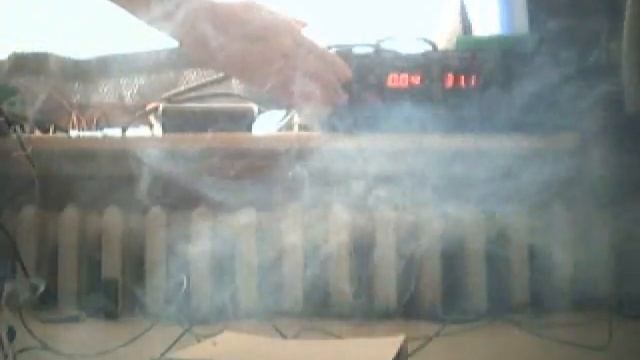 Exploding capacitor смотреть онлайн