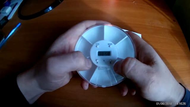 Таблетница с таймером на 7 дней из КИТАЯ смотреть онлайн