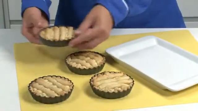 Delicia forma cepšanai ar izņemamu pamatni no Tescoma смотреть онлайн