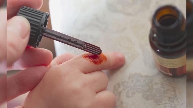 Common Toys That Can Delay Development (And can also be a safety risk!) смотреть онлайн