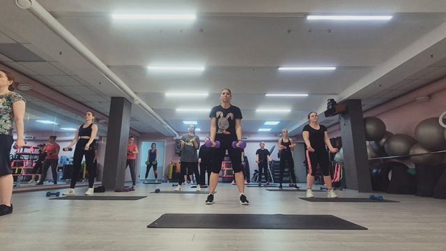 СИЛОВАЯ ТРЕНИРОВКА / ГРУППОВАЯ ТРЕНИРОВКА / BODY SCULPT / SUPER STRONG смотреть онлайн