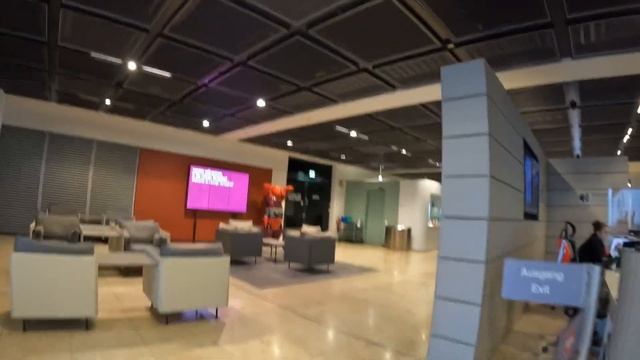 BER Berlin VIP Lounge Visit 2023 смотреть онлайн