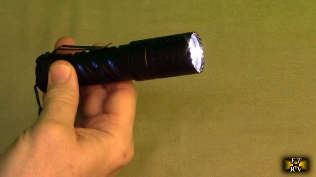 ACEBEAM E70 EDC LED Rechargeable Flashlight 4600 High Lumens, 240 Meters Beam XLamp XHP70.2 REVIEW смотреть онлайн
