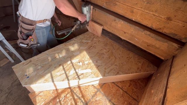 Renovating A 100-Year-Old log cabin home: Part 3 Stair Framing. смотреть онлайн