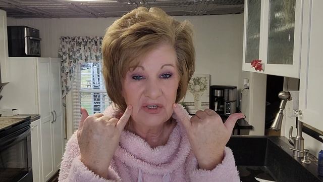 What are the BEST Denture Products to START with / Denture Wearers Product Guide смотреть онлайн