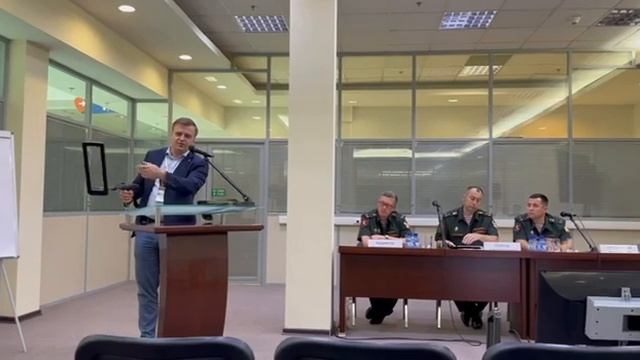 Принял участие в работе региональной выставки Федеральной службы Войск Национальной гвардии РФ смотреть онлайн