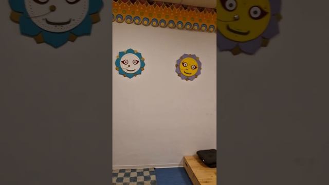 Зал для приема пищи в Ашраме. Часть 2 смотреть онлайн