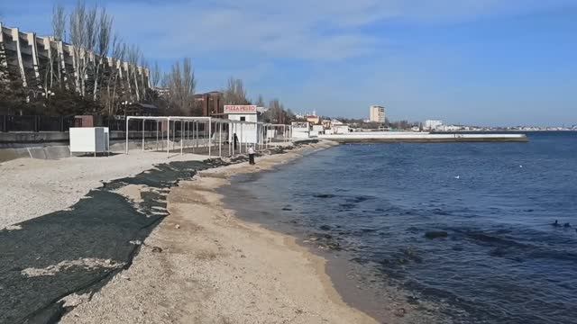 Феодосия СНОВА СИЯЕТ: Как город победил мазут и вернул себе чистое море! смотреть онлайн
