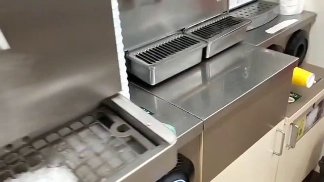 Таиланд, "7eleven" ледяной кофе и другие напитки... смотреть онлайн