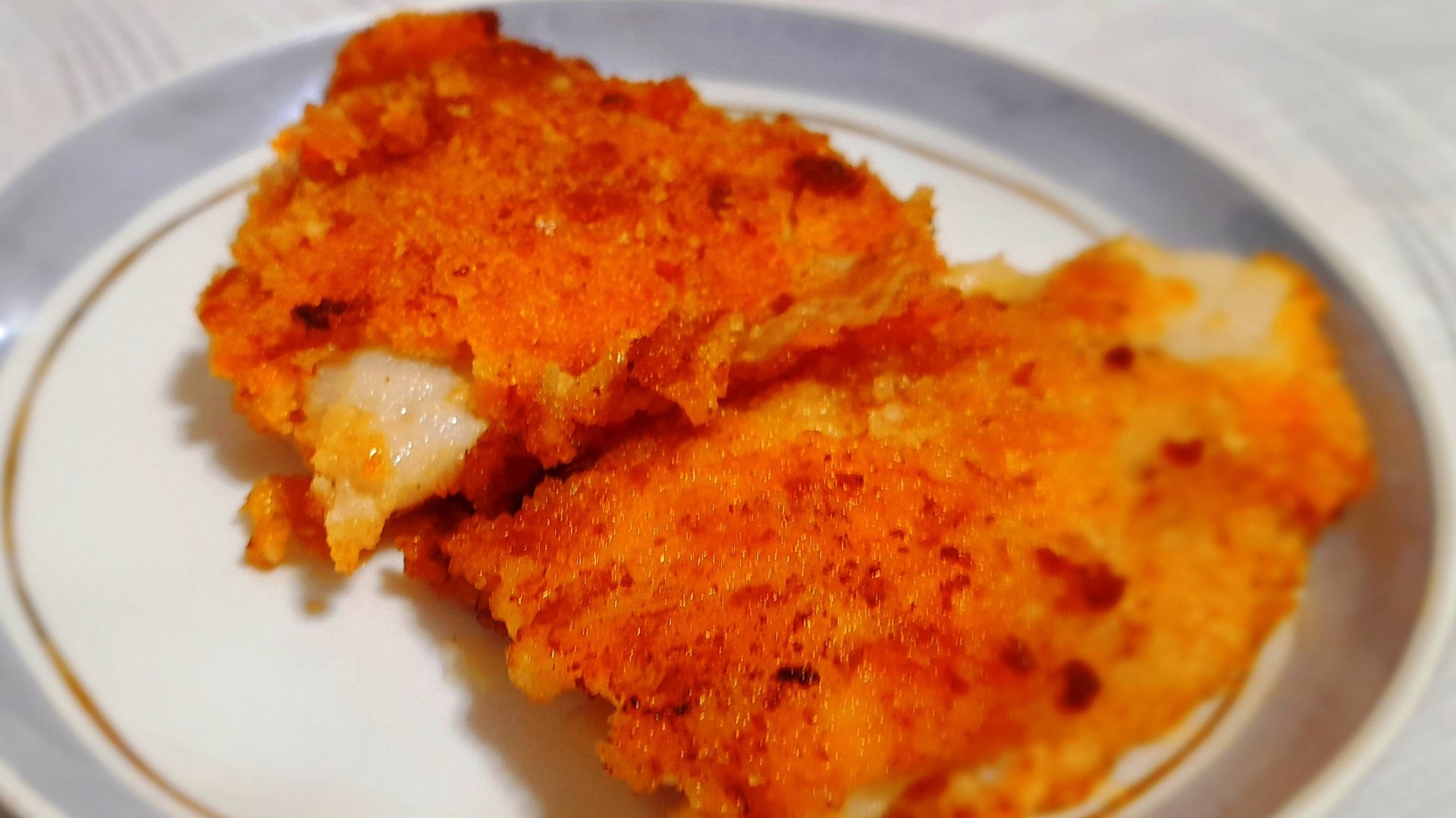 Белая рыба в кляре смотреть онлайн