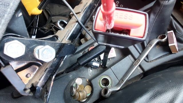 Как разобрать замок фиксатора ремня безопасности смотреть онлайн