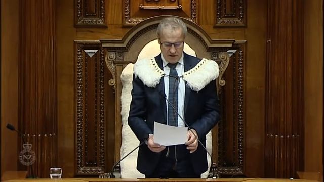 House Business смотреть онлайн