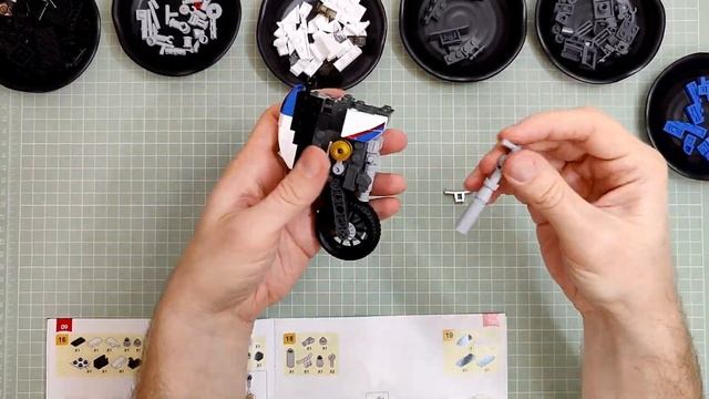 Sluban Moto 1000RR (M38-B1129) Unboxing and Speed Build смотреть онлайн