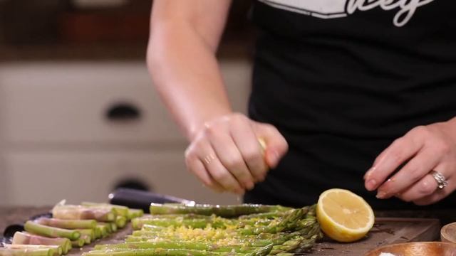 Grilled Asparagus - How To смотреть онлайн