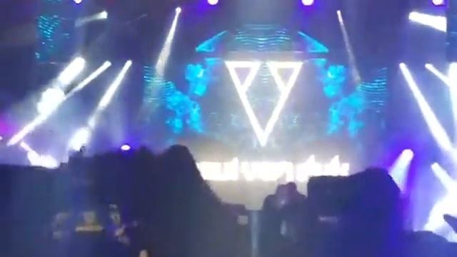 Paul Van Dyk - E-Lake 2016 1/3 смотреть онлайн