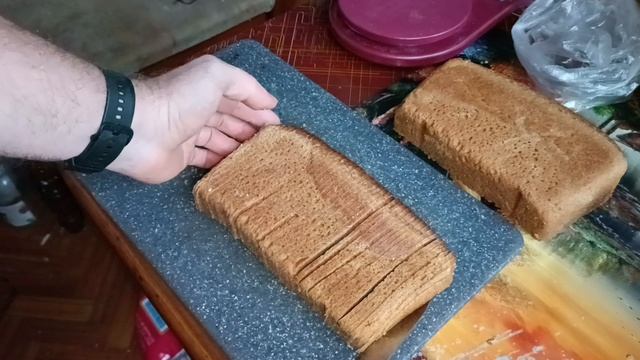 интересно на сколько кусков можно порезать буханку ржаного хлеба стандартную 700гр сейчас и попробую смотреть онлайн