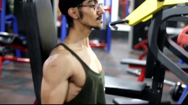 One Year transformation 2018 - 2019 from 50 kg to 69 kg - Fitness Motivation смотреть онлайн