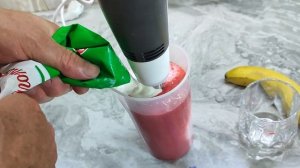 ВКУСНЕЙШИЙ ЙОГУРТ за 1 минуту. Как сделать йогурт из клубники