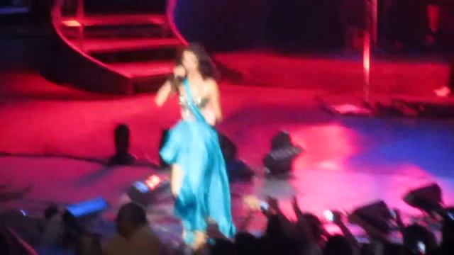 Selena Gomez- My Dilemma (Holmdel, NJ) смотреть онлайн