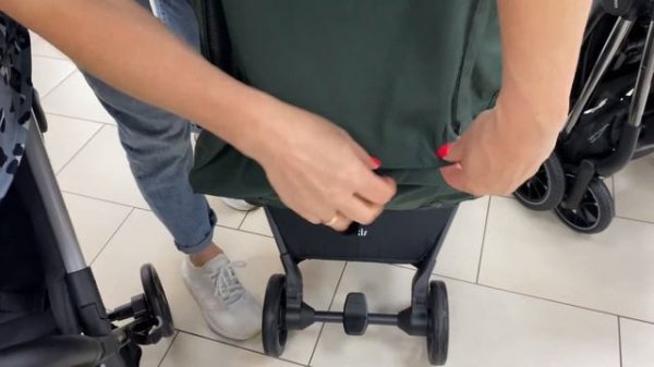 Супер 3 легкие прогулочные коляски для путешествий. Видеообзор ТОП 3 колясок. Налетай!