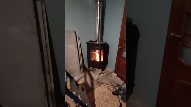 До конца! Первый запуск. Полный обзор этого камина по ссылке в описании. Не забывайте ПОДПИСЫВАТЬСЯ смотреть онлайн