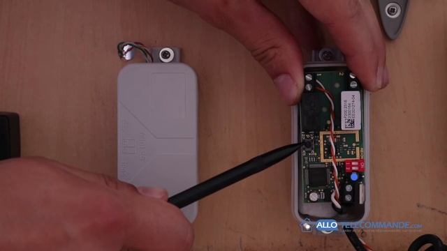 Programmation d'un récepteur Hormann HET 2/S 868 BS смотреть онлайн