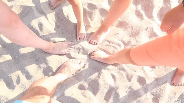 Camping Playa Brava смотреть онлайн