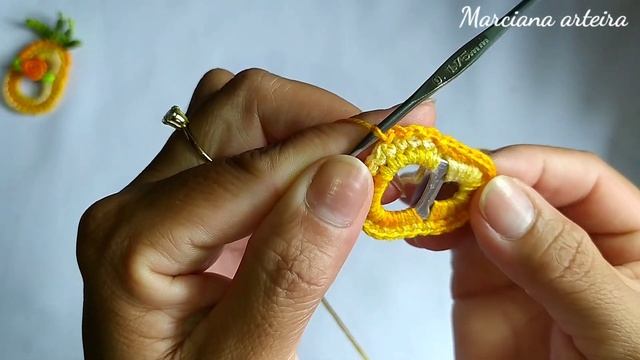 ABACAXI🍍IMÃ DE GELADEIRA/ RECICLANDO LACRE. смотреть онлайн