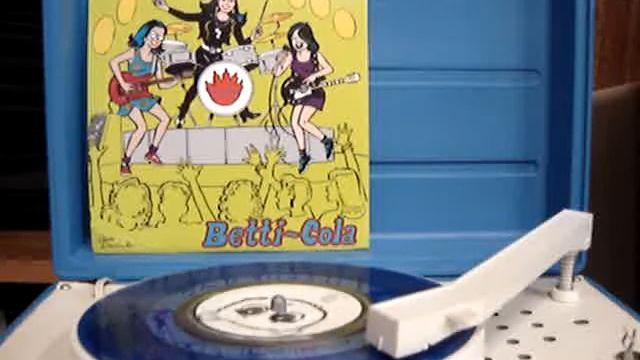 CUB - BETTI COLA - Side 1 смотреть онлайн