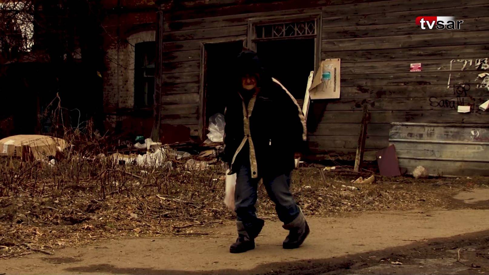 Непарадный Саратов. Центральная часть города превращается в «зону отчуждения» смотреть онлайн