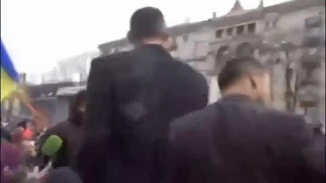 реальные новости Киев как ринг, бросили полотенце сдавайся смотреть онлайн