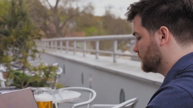 Sebastian: Why did I choose BBA? смотреть онлайн