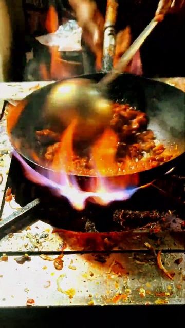 Day 16 mini Vlog l Hum pahoch gaye French Fries khaane l Eating tasty French fries #shorts #vlog смотреть онлайн