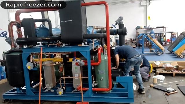 Two sets Cascade refrigeration units with Freon refrigerants applied to the Quick freezer. смотреть онлайн