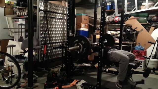 Bench Press 225x8 @ 170 body weight смотреть онлайн