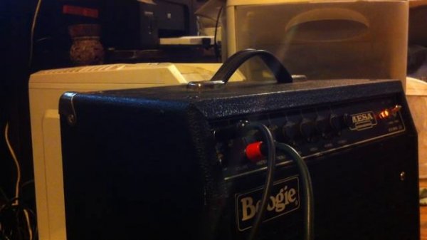 Mesa Boogie Studio 22 (non plus no EQ) Raw