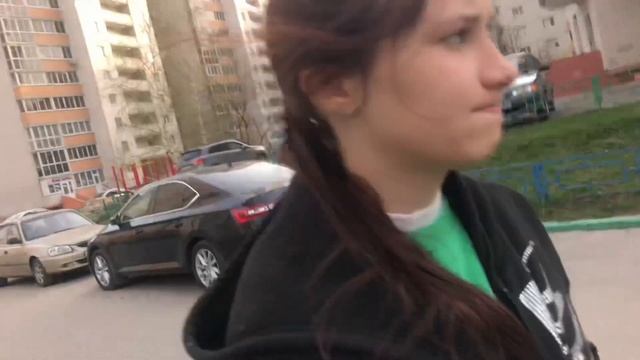 *vlog* распаковка микроволновки со СберМегаМаркета, я стала Халком, Юля в опасности ⚠️ смотреть онлайн