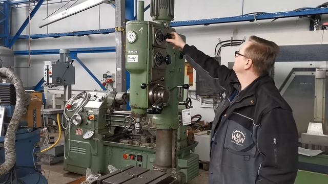 0200695 Säulenbohrmaschine BS 25 смотреть онлайн