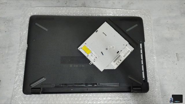 HP 15-BS015DX | Palmrest Keyboard Touchpad Replacement