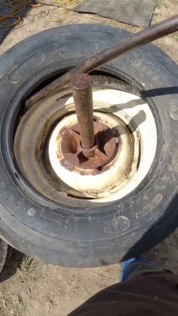 New tires on the #belarus #250as #tractor #newtires #DIY #imaginarymachines смотреть онлайн