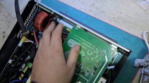 обзор гибридного инвертора PowMr